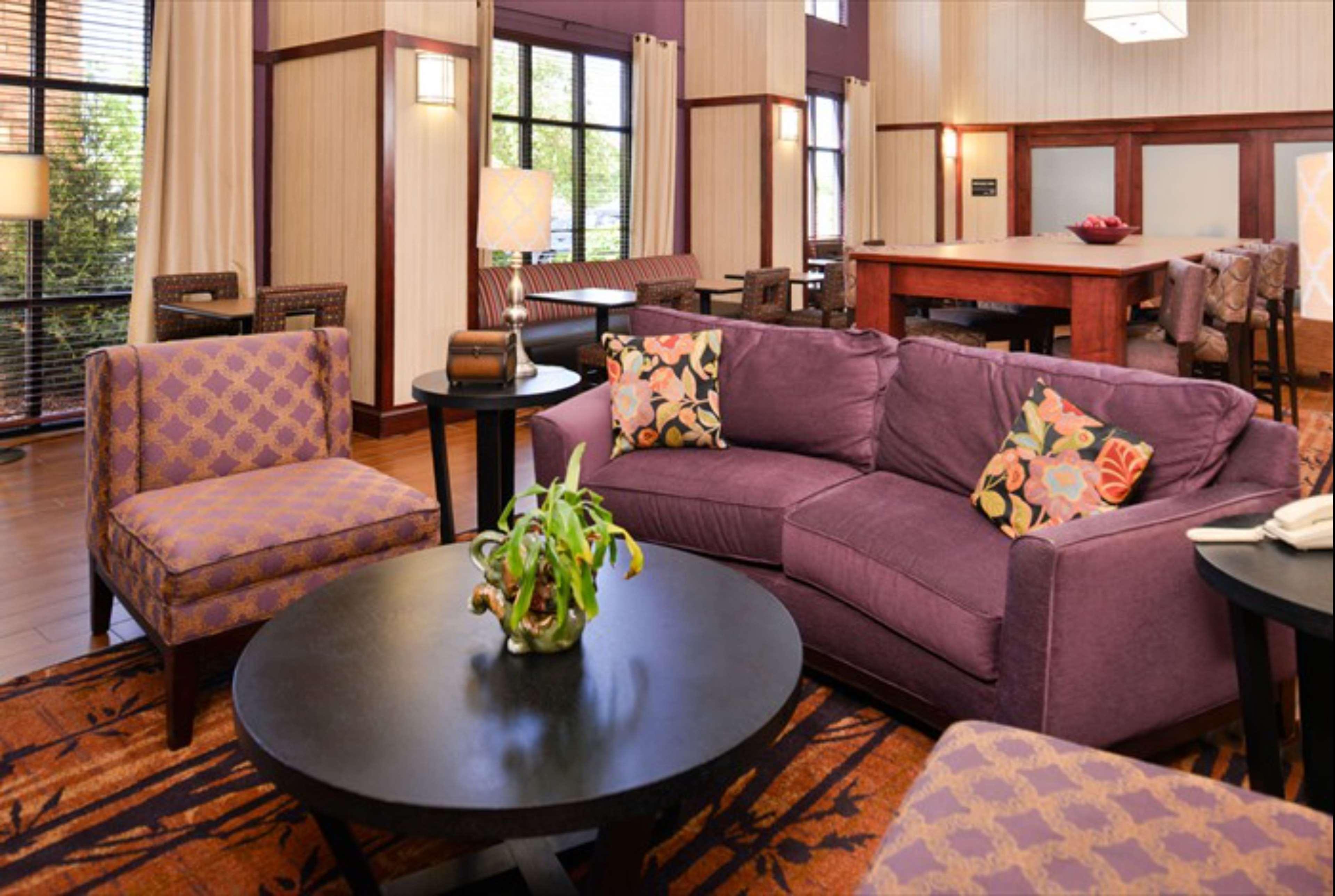 Hotel Hampton & Richmond