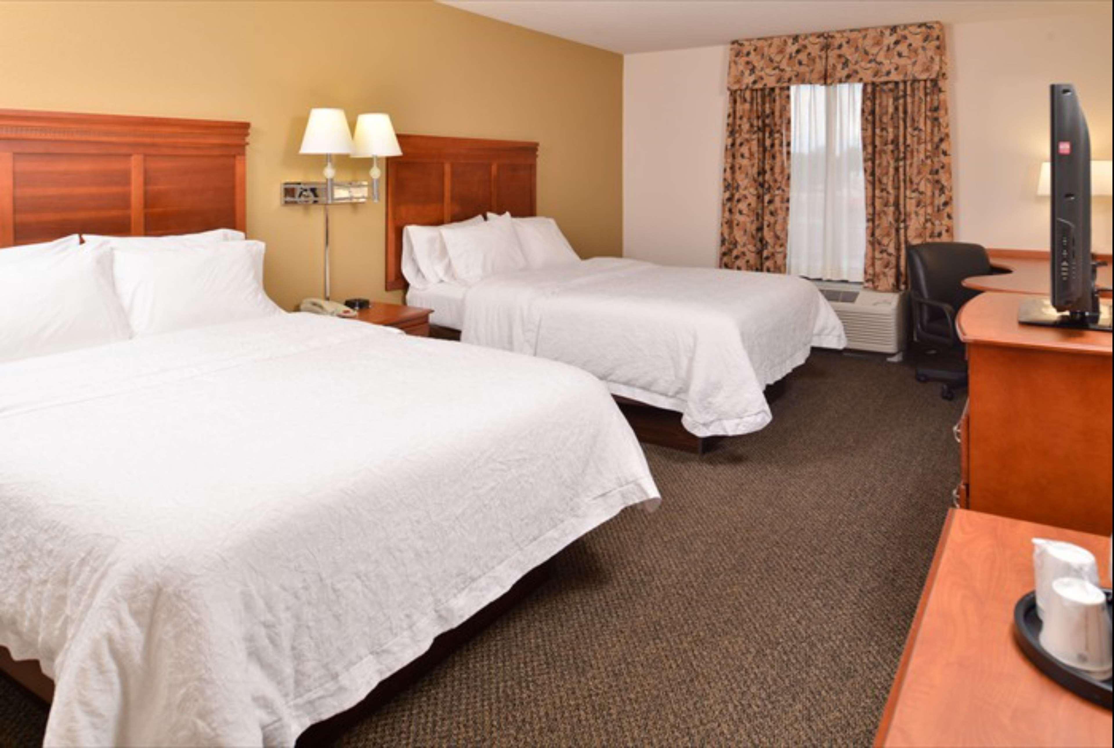 Hotel Hampton & 3*