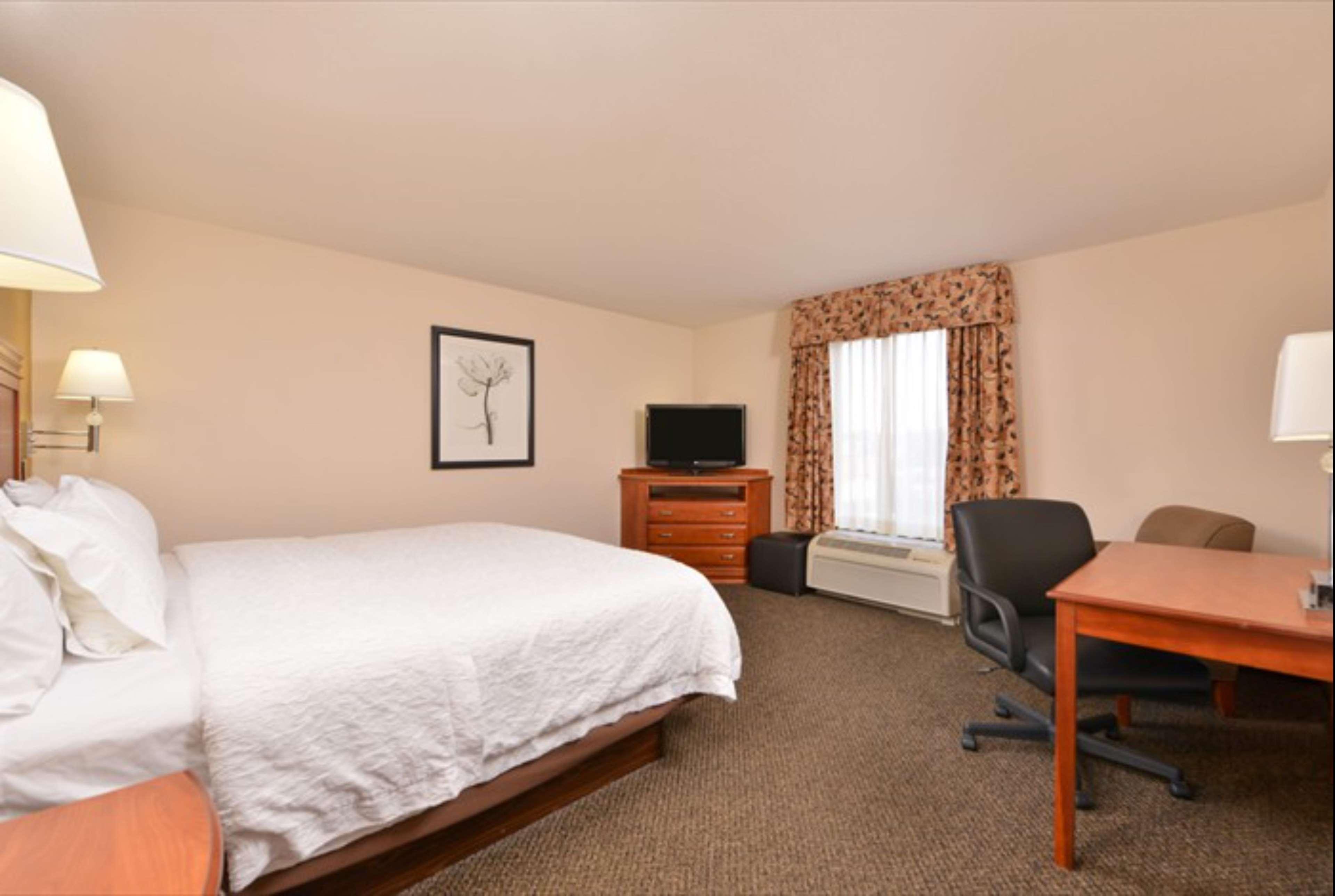 Hotel Hampton & 3*