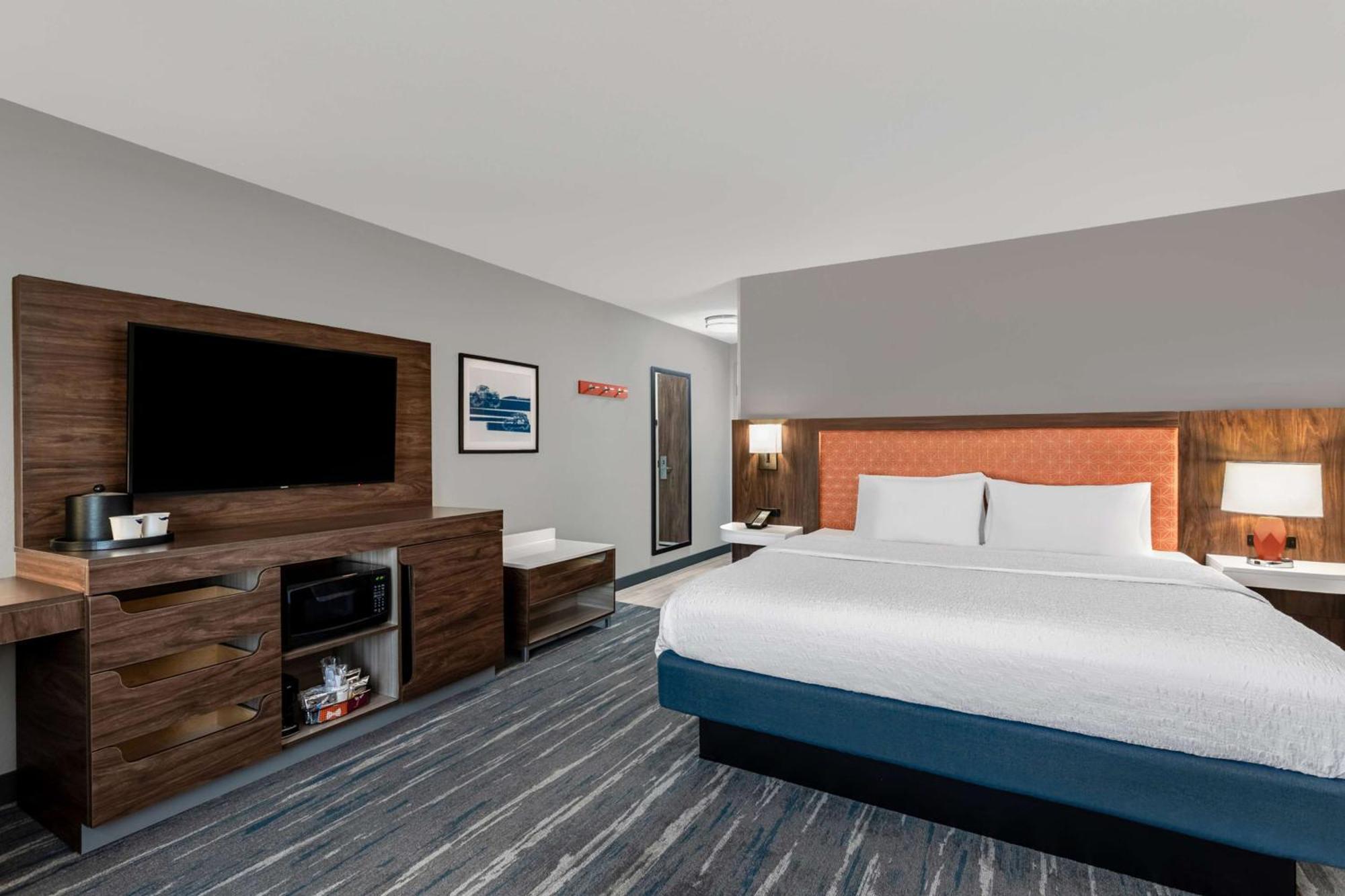 Hotel Hampton & Richmond